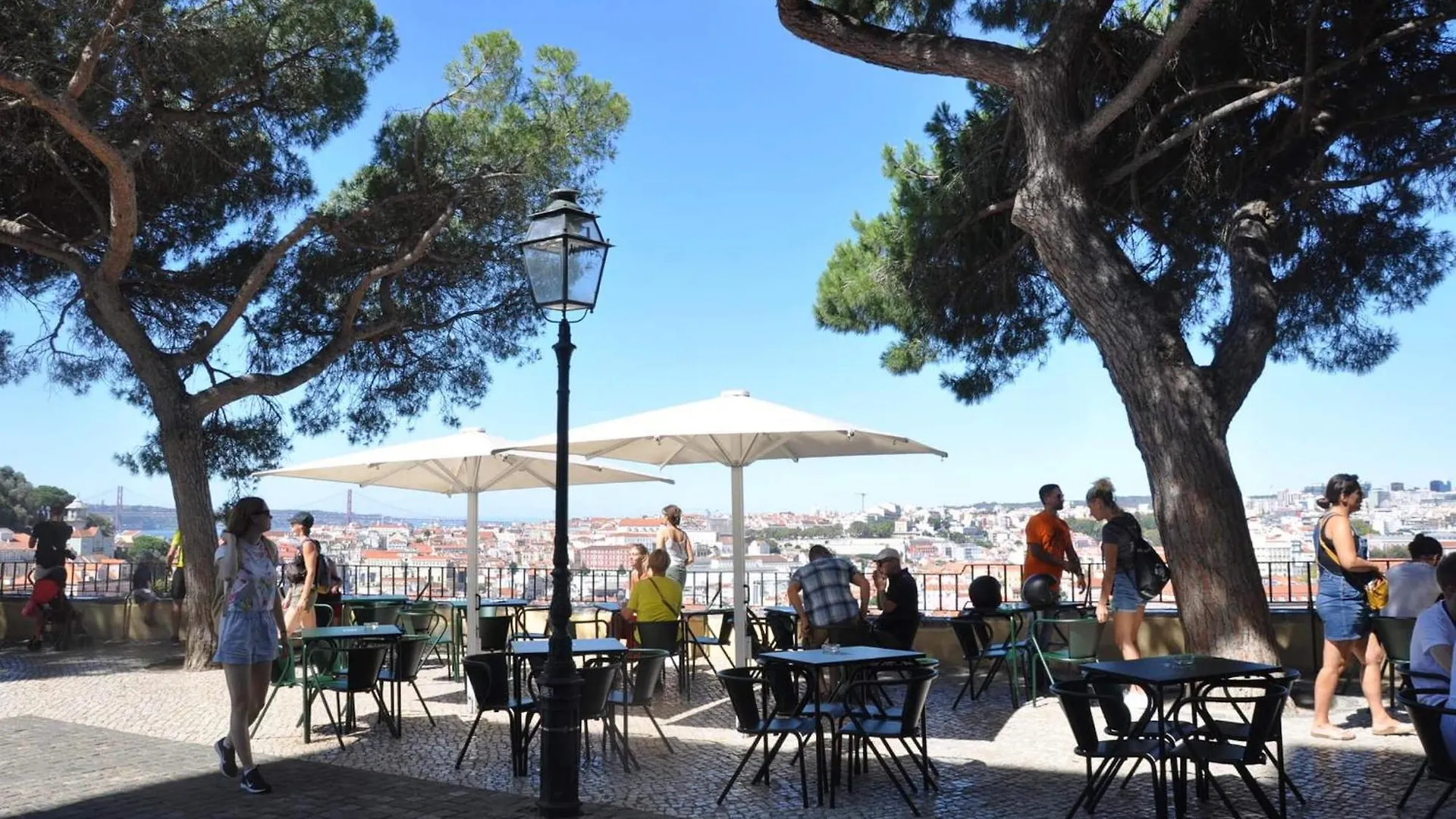 Апартаменты Mm2 Dowtown Baixa-Rossio With Castle View And Free Parking Лиссабон 0*,  Португалия